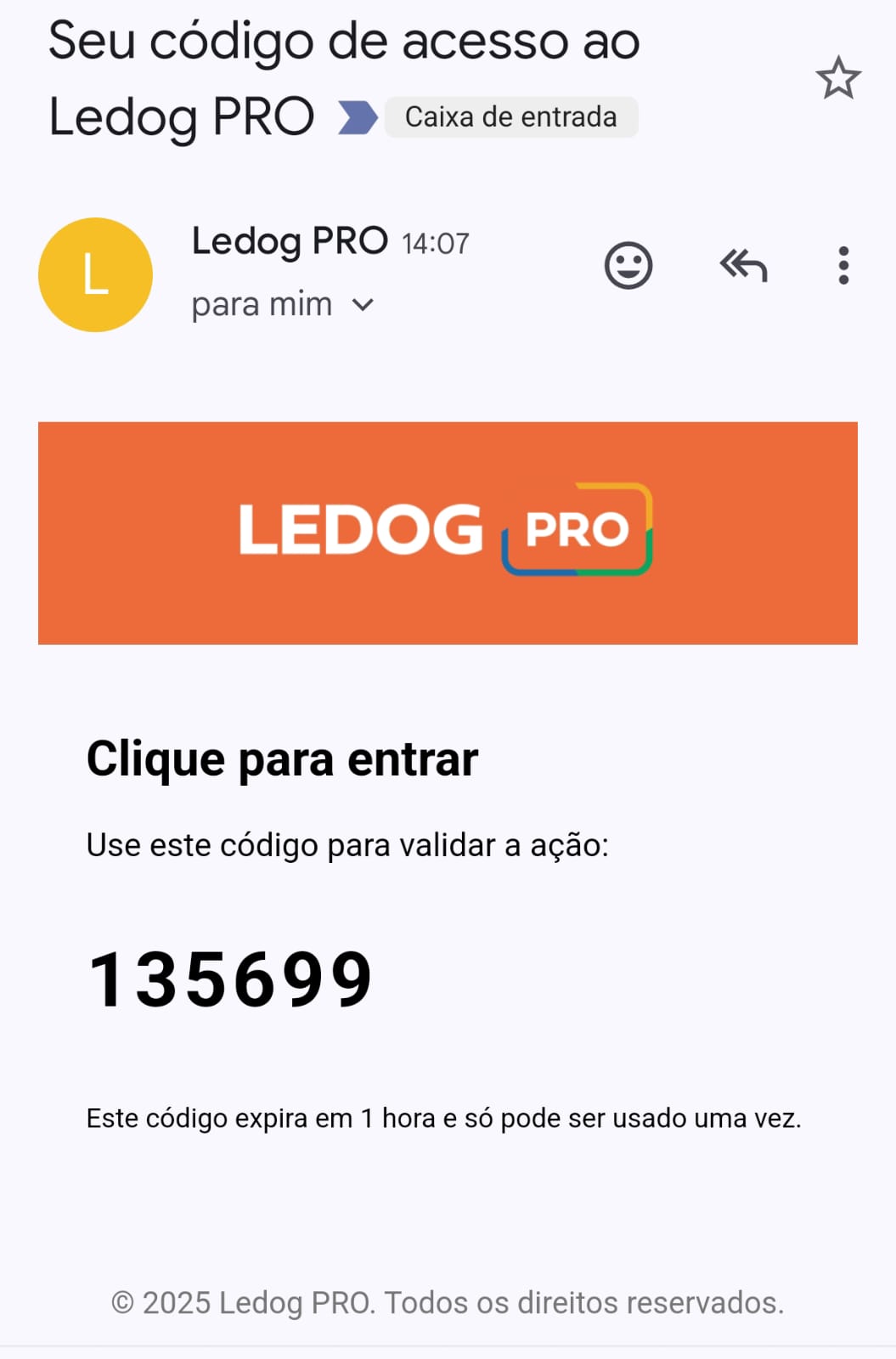 E-mail com código de recuperação
